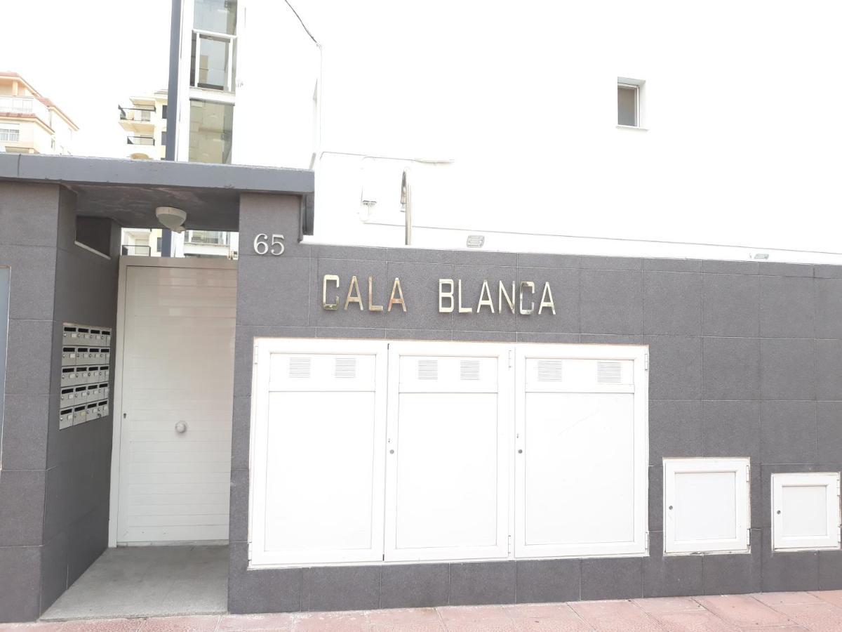 Apartamento de diseño en la mejor zona Playa Gandia. Exterior foto